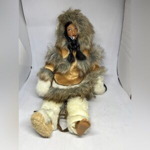 AMERICAN GIRL "MINUK" Girls of Many Lands Yupik Doll 10”